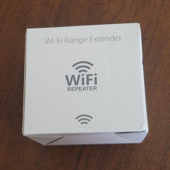 WiFi 300mbps Repeater Wireless Range Extender New, in the box - Picture 2 of 6